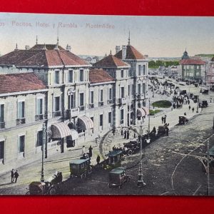 Postal - Uruguay - 1932 - Montevideo - Pocitos : Hotel y Rambla - Editor: Carluccio