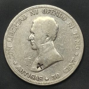Uruguay - 1916 - 50 Cenesimos - KM#22 - Plata - VG - Con marca de cruz o aspas
